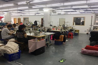 南油羽绒服加工包工包料