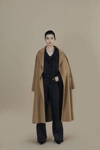 2018春夏服装系列报导:刘嘉玲个人品牌anirac,重新定义女性魅力
