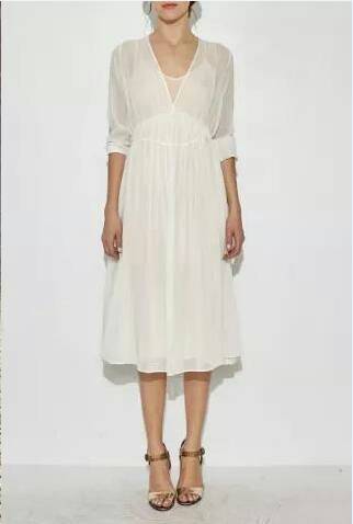 女孩第一次约会着装指南 优雅得体的搭配技巧